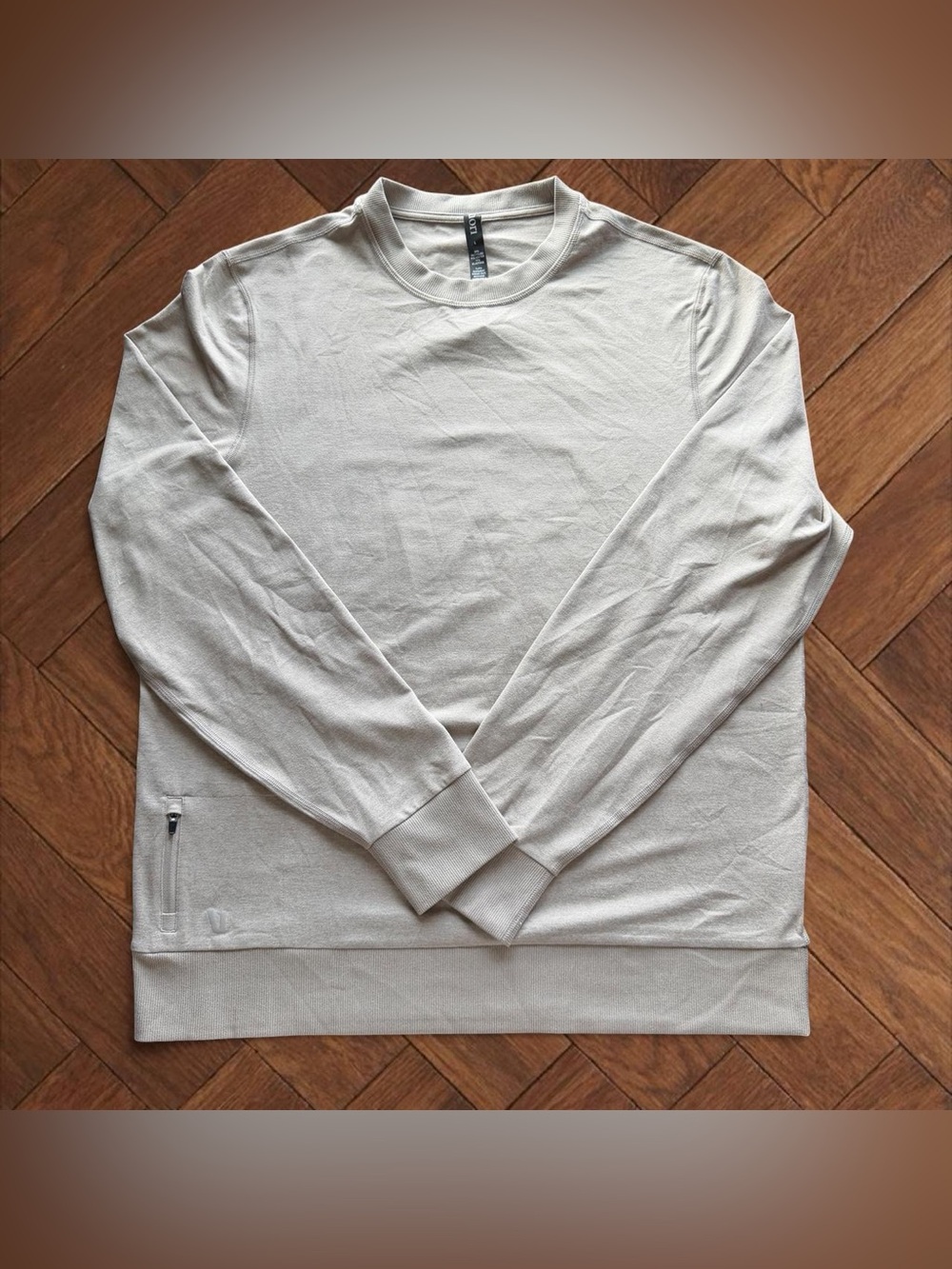 Vuori Ponto Performance Crewneck Sweatshirt Beige Mens L Zip Pocket